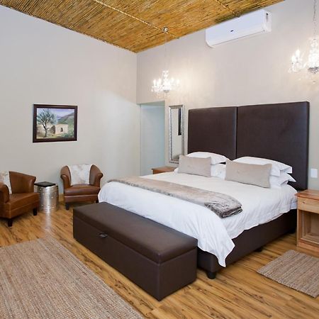 Surval Boutique Olive Estate Villa Oudtshoorn Ruang foto