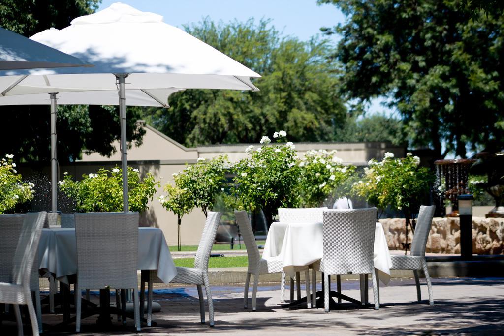 Surval Boutique Olive Estate Villa Oudtshoorn Bagian luar foto